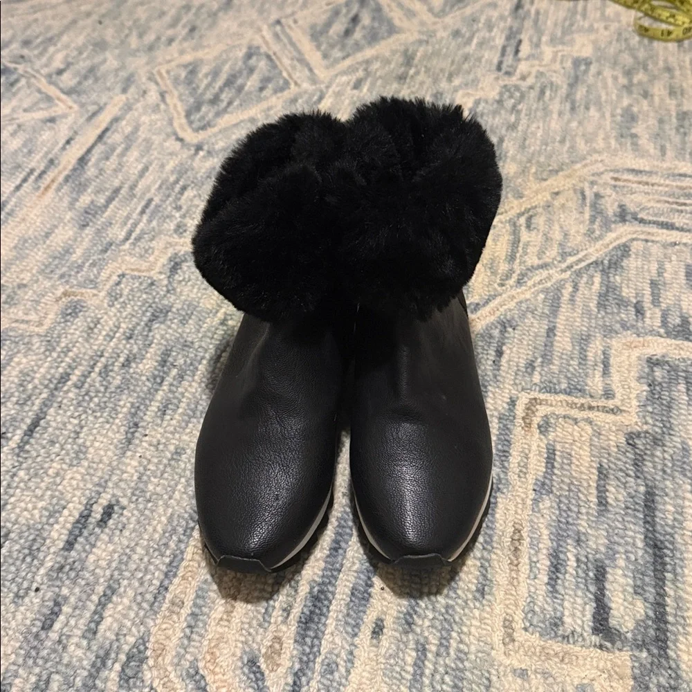 DKNY Al Cuffed Booties Womens Zip Flat Boots Black Leather Faux Fur Size 6